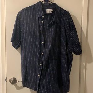 **Brand new**Mens button up